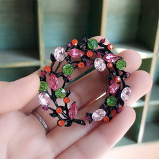 Plants, brooches, wreathbrooch, sweaterbrooch