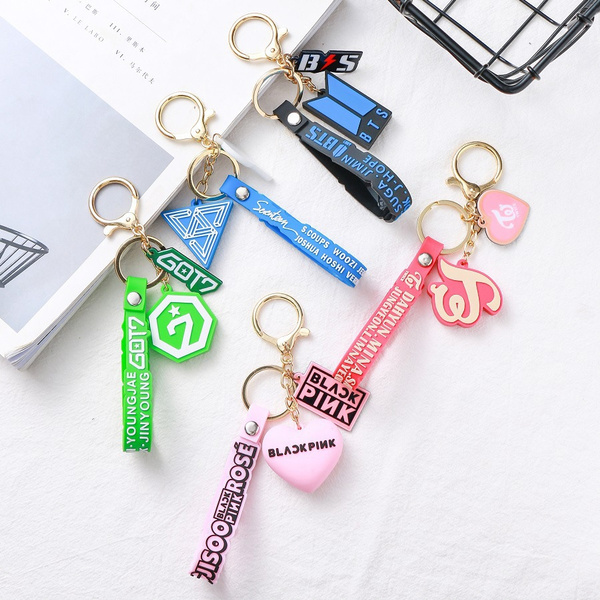 1pc Kpop Fashion Style Keyring Bts Blackpink Got7 Twice Logo Soft Glue Keychain Bag Decoration Pendant Wish