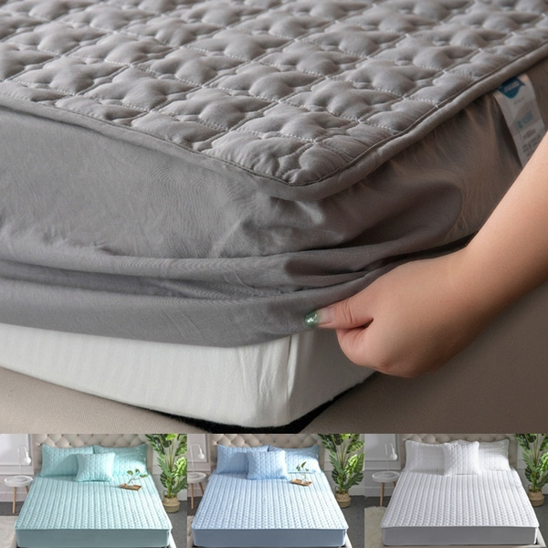 Solid Color Washable Bed Cover Breathable Mattress Cover Embossed