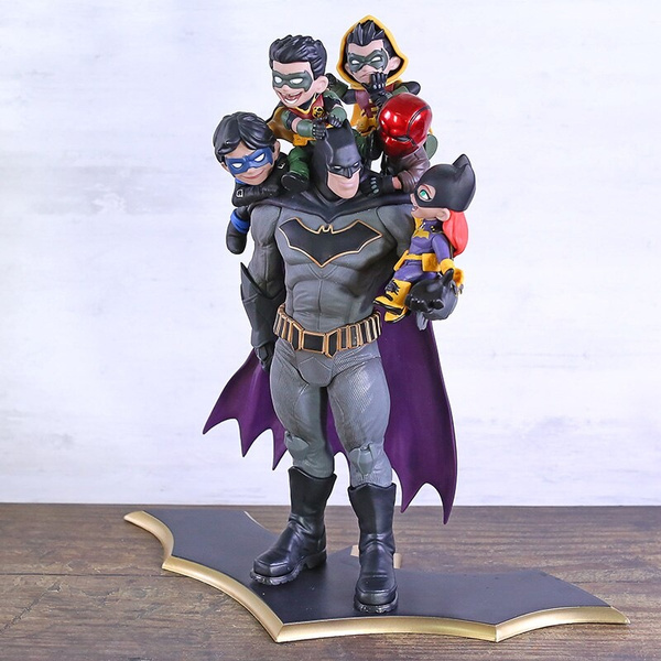 batman and robin figures