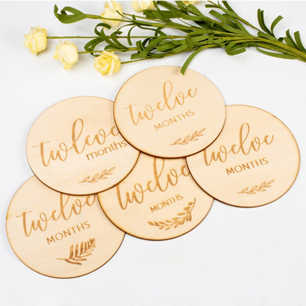 12 Pcs Baby Milestone Cards Wooden Commemorate Baby Birth Monthly ...
