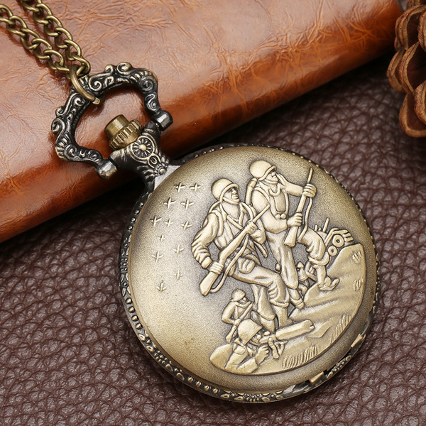 New Vintage Battlefield Pattern Carved Men Pocket Watch Large