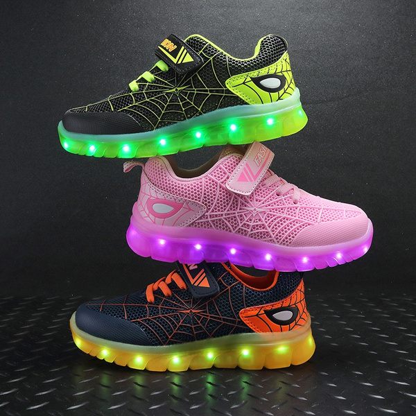 boys light up tennis shoes