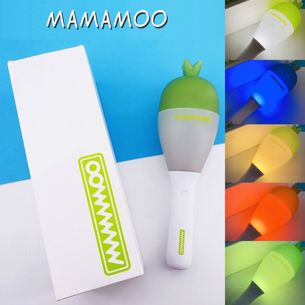 Solar's #1 Fan: Mamamoo Glowing Lightstick 120 Page 6 x 9 Lined