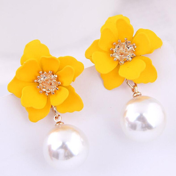 Women's Pearl Flower Dangle Earrings