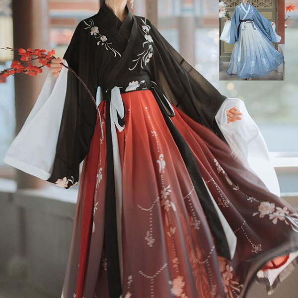 black hanfu