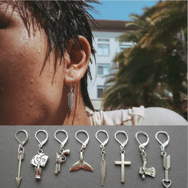 Yellow Chimes Stud Earrings for Men Single Silver Skull Stud Earrings for  Boys and Men - Shop online at low price for Yellow Chimes Stud Earrings for  Men Single Silver Skull Stud