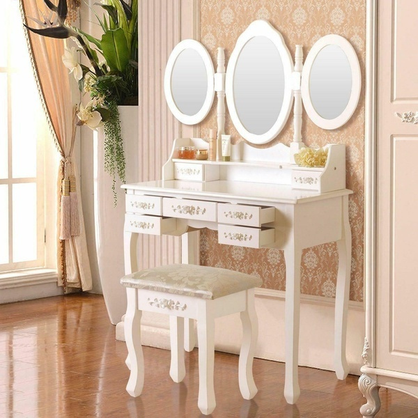 2021 New Modern Vanity Makeup Dressing, Dresser With 3 Mirrors