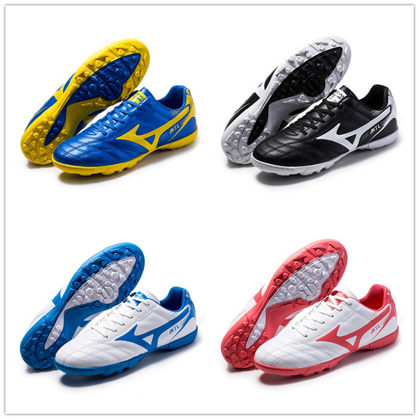 Men Indoor Soccer Shoes Boys Football Boots Breathable Soccer Shoes