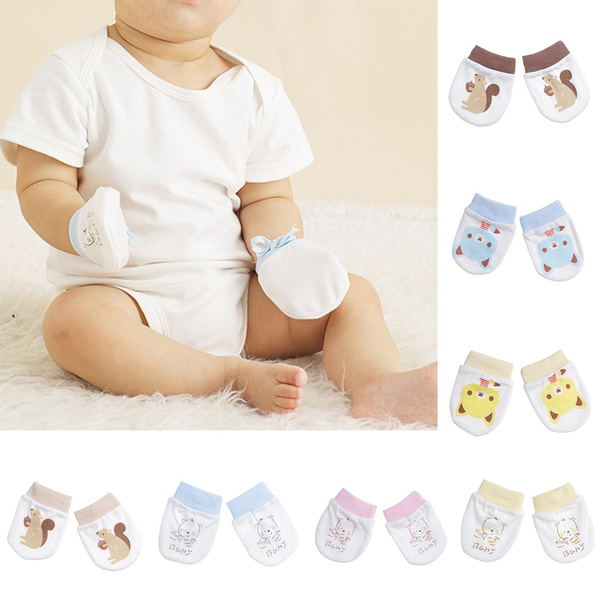 Baby gloves 12-18 months Clearance