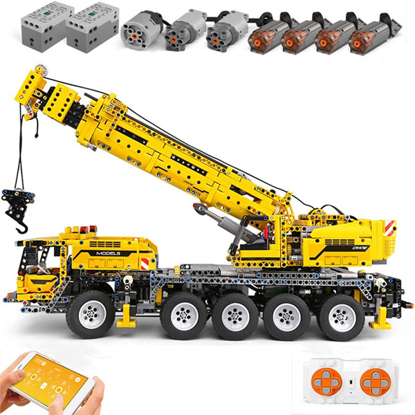 large remote control crane