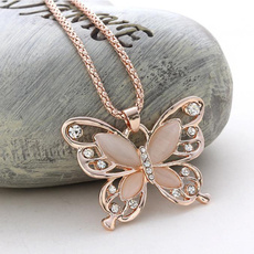 butterfly, Chain Necklace, Women's Fashion & Accessories, Jewelry