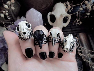 adjustablering, Goth, skull, black