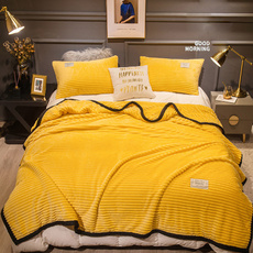 Buryeah 4 Coperte In Flanella Con Tema Autunnale – Morbide E Leggere 130x150 Cm – Foglie, Zucca, Torta – Ideali Per Divano, Letto E Decorazione Casa