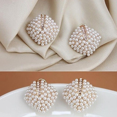 pearl jewelry, Women's Fashion & Accessories, Jewelry, Pearl Earrings