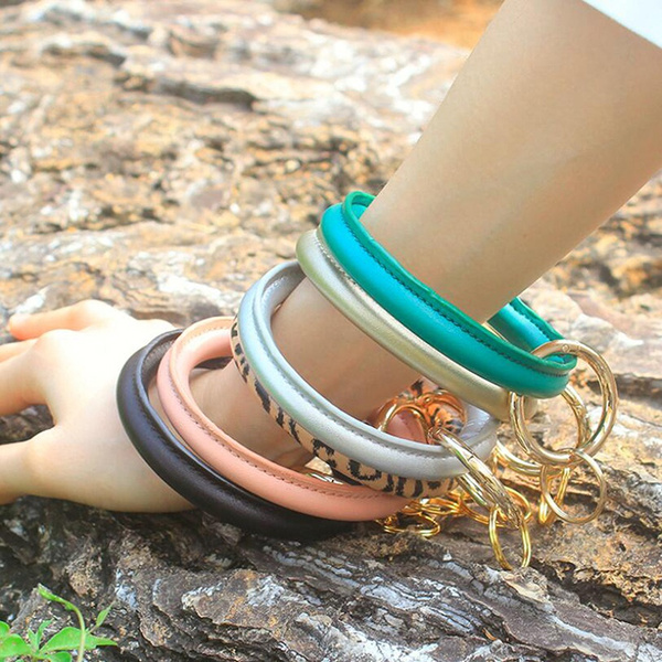 Leather Wristband Round Keychaing Chain Bracelet Bracelet-Keychain