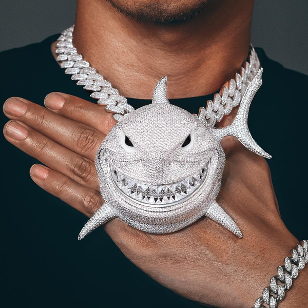 6ix9ine shark deals necklace