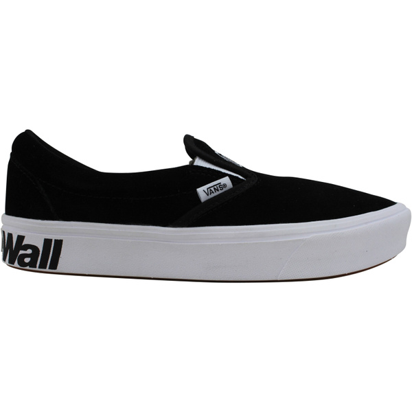 vans comfycush slip on distort