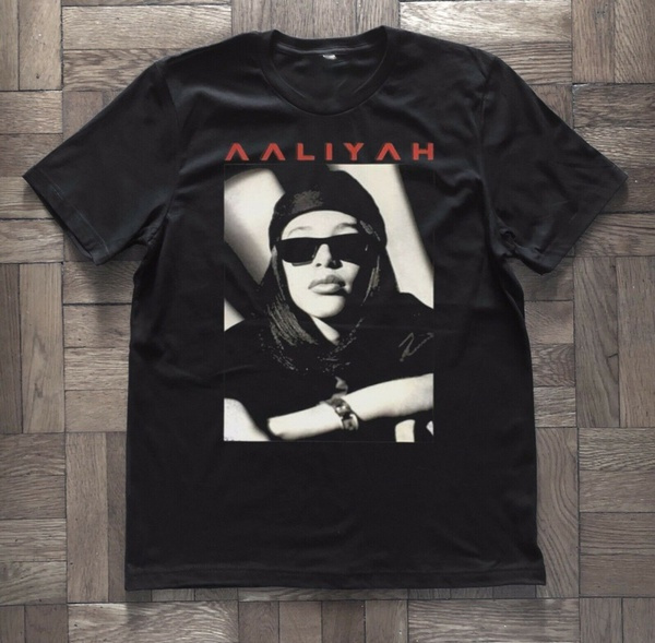 men aaliyah shirt