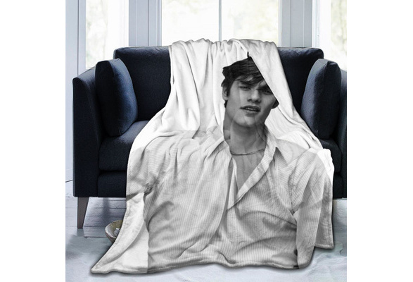 Louis Partridge Ultra-soft Micro Fleece Blanket Home Decor Throw