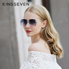 Women's Fashion & Accessories, valentinesdaypresent, drivingoutdooruv400eyewear, gift for lovers