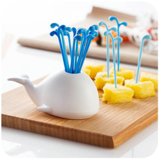 whaleshape, whalefountain, fruitstick, partyutensil