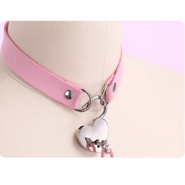  OsFTSbdt Pink Lockable Collar Snakeskin PU Choker Wrist Punk  Rock Necklace for Unisex Multi Wrap Bracelet Bangle Adjustable (Small-15.7  inch, Bear Lock): Clothing, Shoes & Jewelry