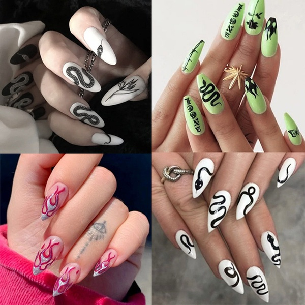 Is That The New 24pcs Snake & Floral Fake Nail ??