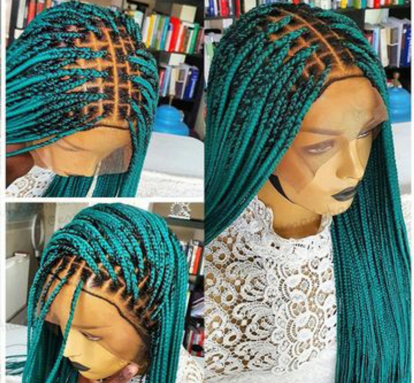 Teal green knotless braids