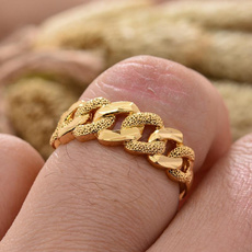dubairing, goldringsforwomen, wedding ring, gold