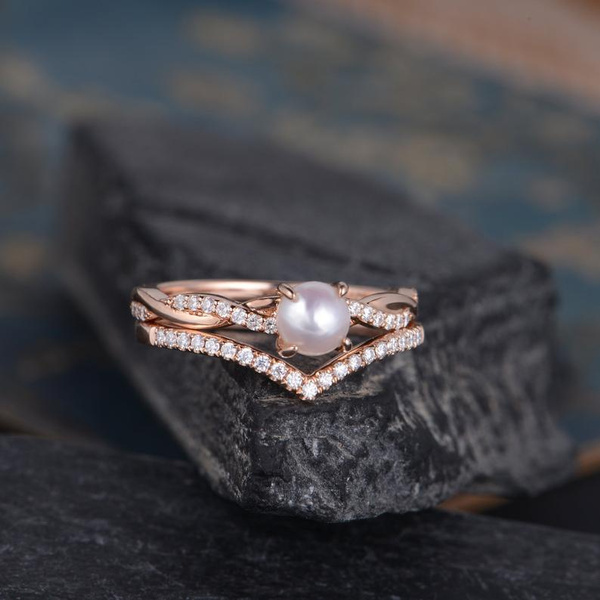 Freshwater Pearl Ring Luxury Gold – trinkets.pk