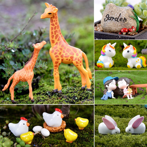 MINIATURE GIRAFFE Animal Figures Figurines Mini Fairy Gardens