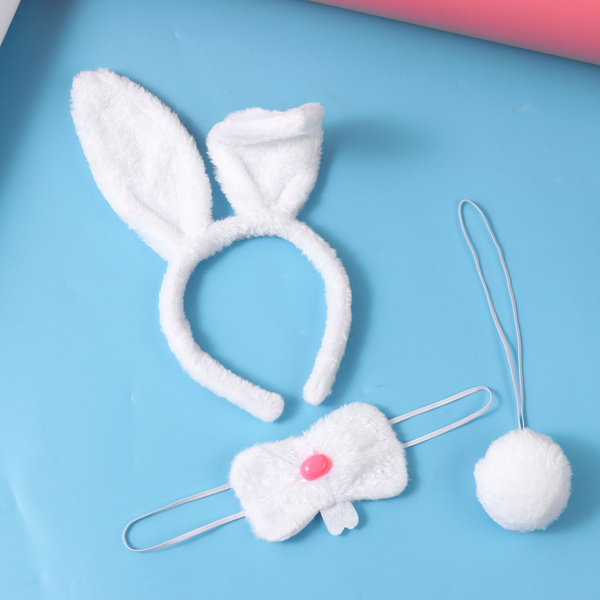 DIY Cosplay Easter Bunny Ears 