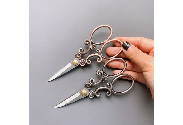 Retro Tailor's Scissors Antique Design Embroidery vintage scissors