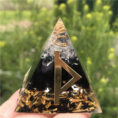 runicpyramid, crystalhealing, quartz, Crystal