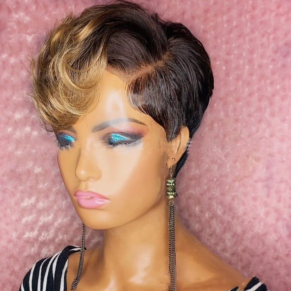 Short wigs that look on sale real