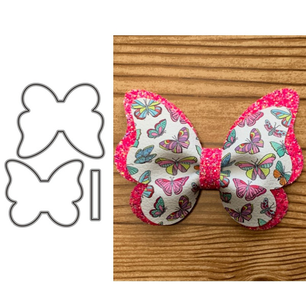 Butterfly in moldable foami or flexible dough / Centers for bows 