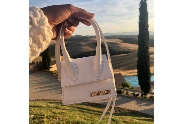 JACQUEMUS Women Mini Handbags 2021 New Flip Messenger