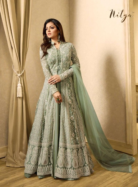 Deepika at iifa | Bollywood outfits, Deepika padukone style, Designer party wear  dresses