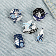 Bottle, astronautpinbrooch, jewelrypin, Pins