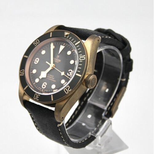 TUDOR Biwan series men s business leisure black disc luminous