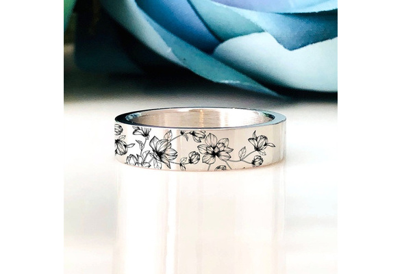 Sterling Silver Floral Engraved Ring - Abracadabra Jewelry / Gem Gallery