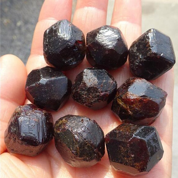 Garnets Natural Stone, Garnet Crystal