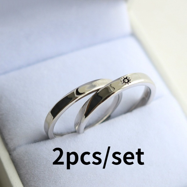 Simple and Personalized Custom Lettering 925 Sterling Silver Couple Rings -  China Silver Ring and Sterling Silver Ring price | Made-in-China.com