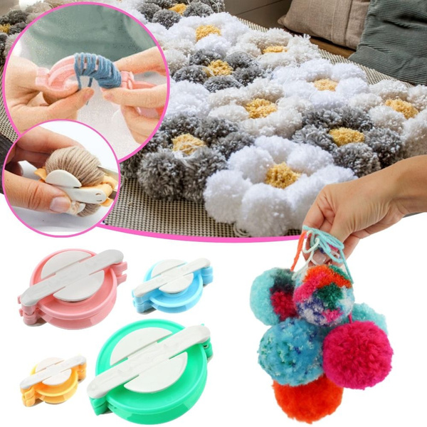Fluff Ball Pom Poms Maker 4PCS, Crochet Pom Poms Maker Knitting Tool, Pompom  Balls Yarn Crafting Machine Tool Kit, Kids & Adults Yarn Crochet Pompom  Maker Craft, Easy Beginner Craft Pompom Balls