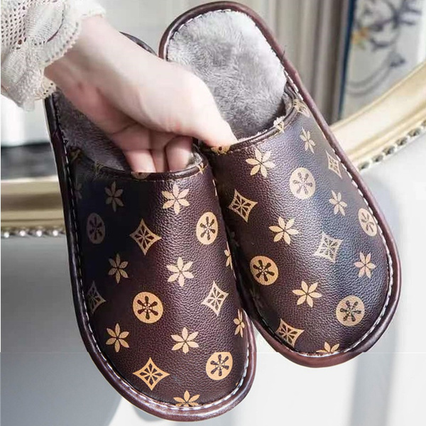 louis vuitton house slippers for women