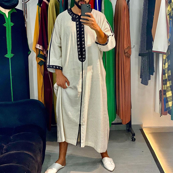 Muslim Mens Jubba Thobe With Long Sleeves, Islamic Embroidery, V Neck, And  Kimono Mens Kaftan Robe Abaya Caftan Dubai Arab Dress Shirt From Xiagu,  $17.6 | DHgate.Com