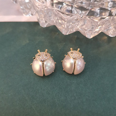 ladybug, silverneedle, Pearl Earrings, pearls