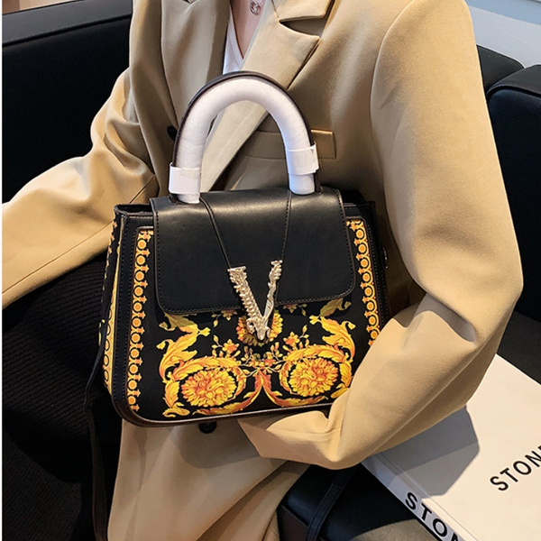 Ladies Tote Bags 2022 Luxury High Quality One-shoulder Messenger Handbags  Ladies Wallets and Handbags Designer Shoulder Bags Handbags Large Capacity  Briefcases Outing Bags