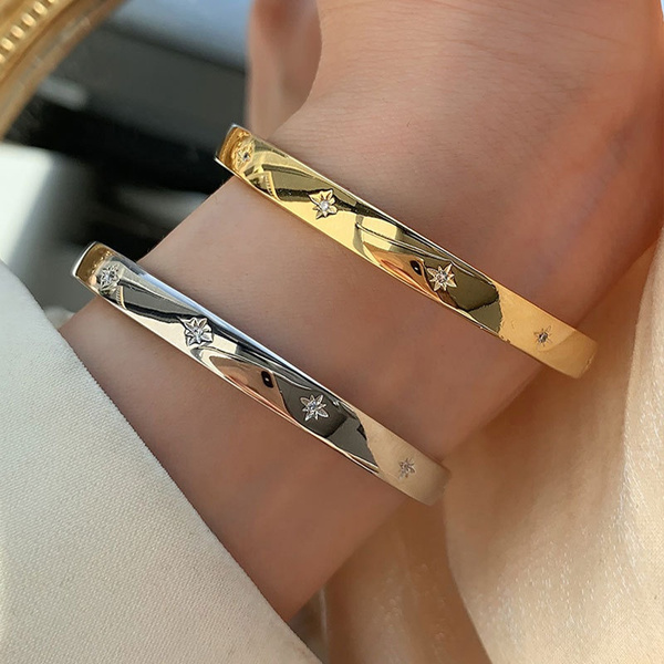 Bracelets for Women: Gold & Silver Styles
